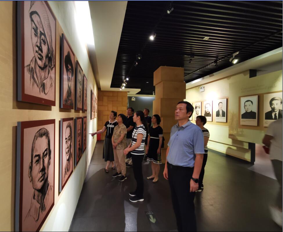 C:\Documents and Settings\Administrator\桌面\19.8.2参观平北抗日战争纪念馆\选用图\图4.jpg C:\Documents and Settings\Administrator\桌面\19.8.2参观平北抗日战争纪念馆\选用图\图4.jpg